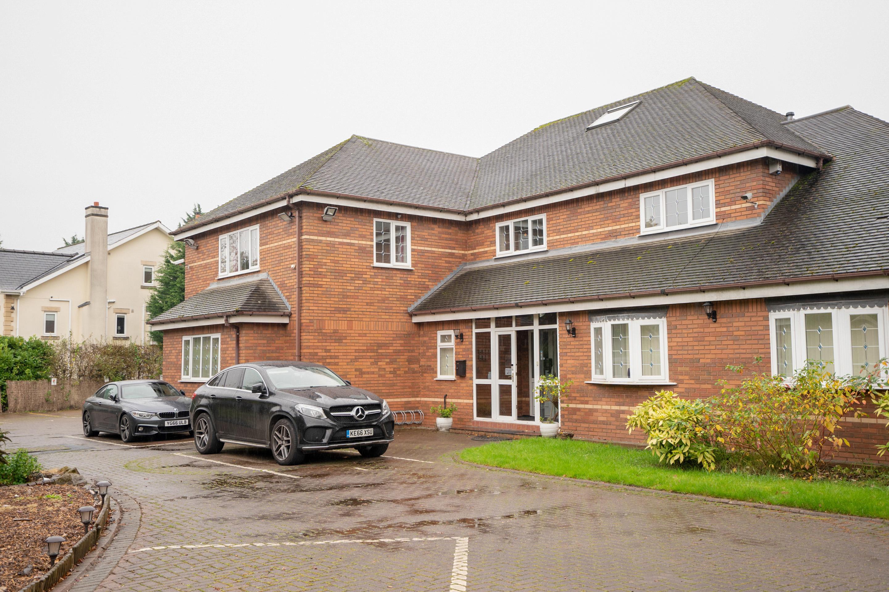 Oyo Oakcroft Guest House Manchester Airport Ringway Exteriör bild