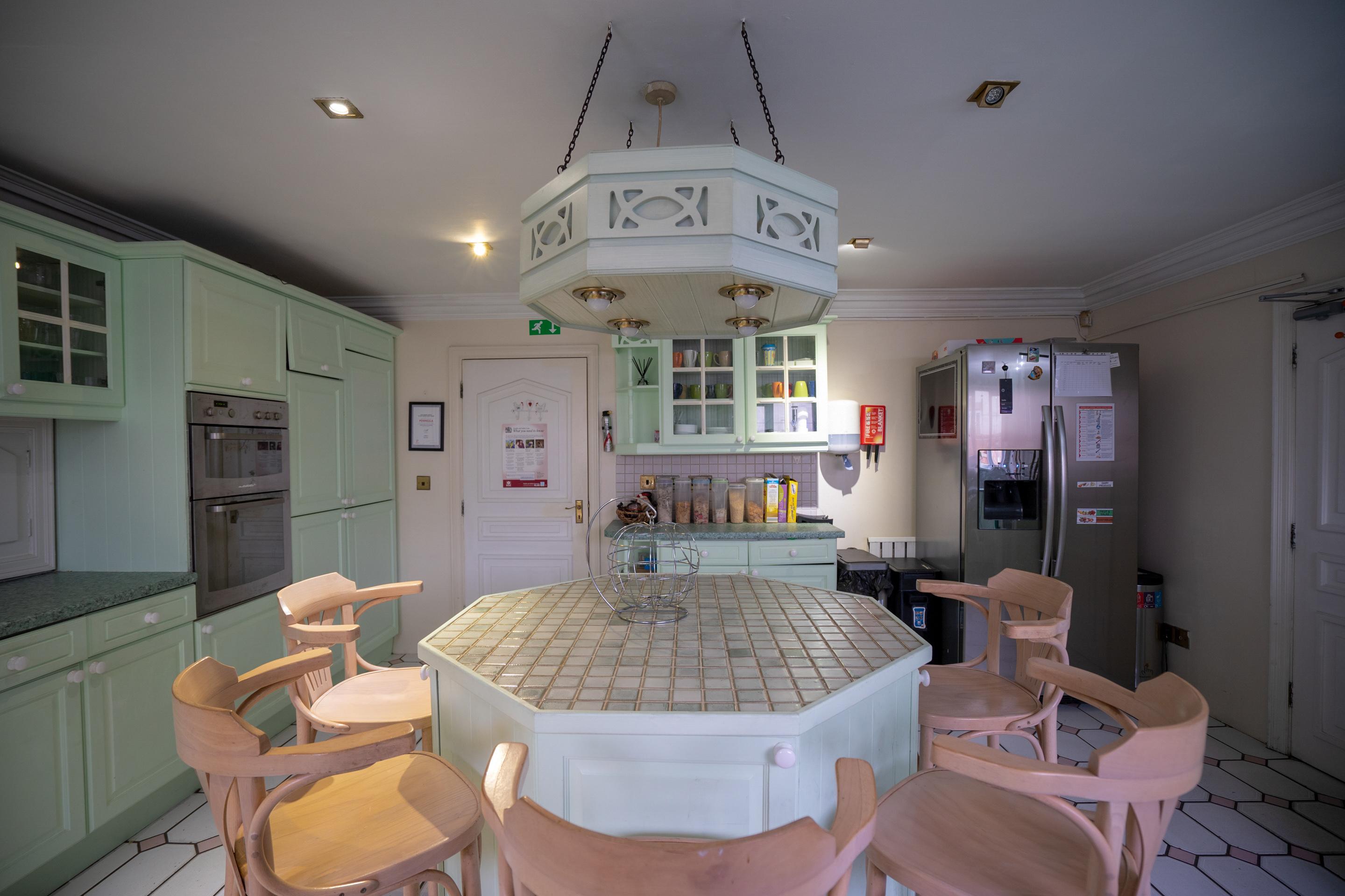 Oyo Oakcroft Guest House Manchester Airport Ringway Exteriör bild